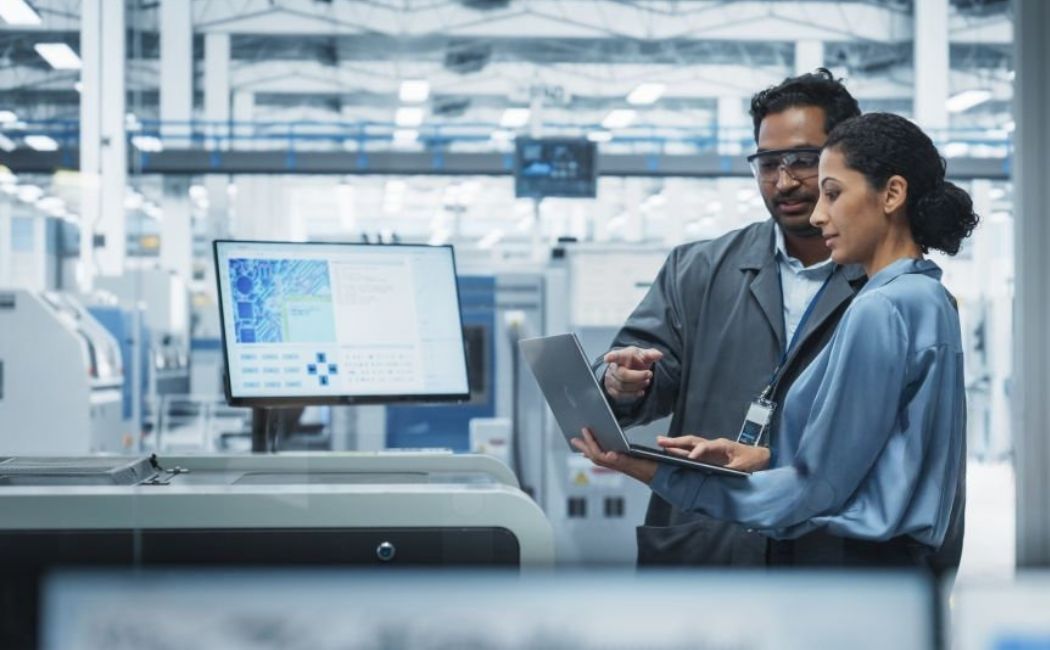 How Smart IT Solutions Help Businesses Work Faster, Safer, and Smarter